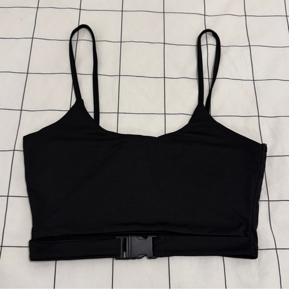 Front Buckle Deep O neck Sleeveless Casual Solid Crop Tank size Medium - Picture 6 of 10